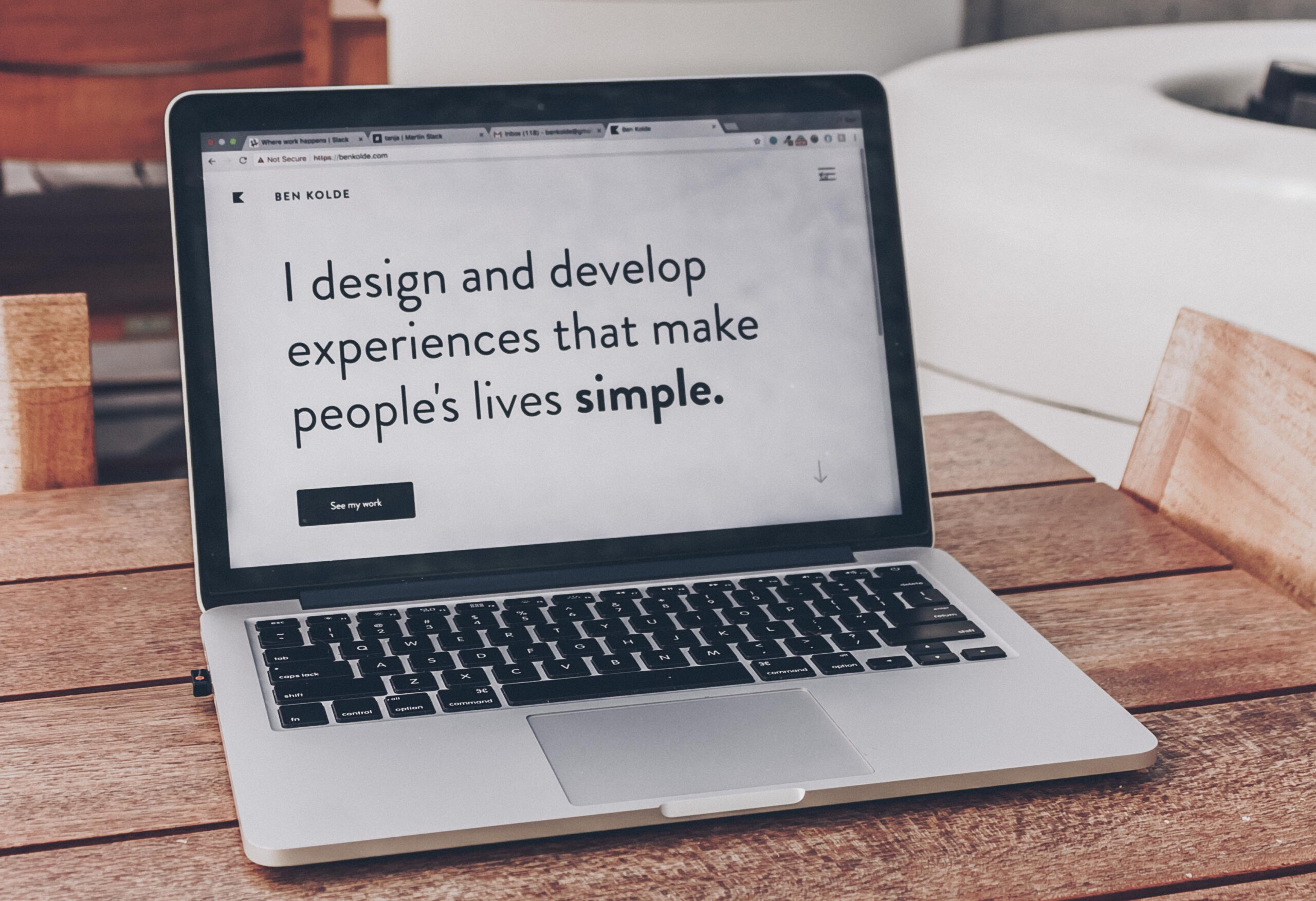 design learning experiences that stick with an LMS